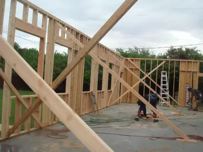 Building the new Meditation Hall